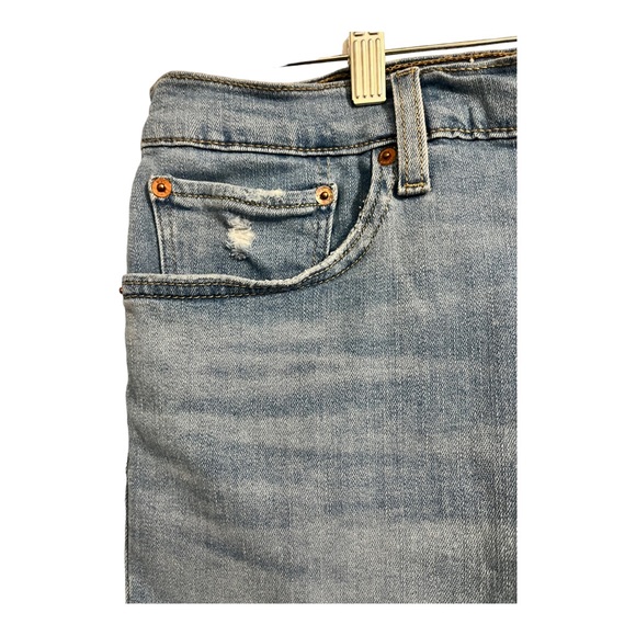 Levi High Rise Denim Shorts | 34 | NEW - Picture 3 of 11